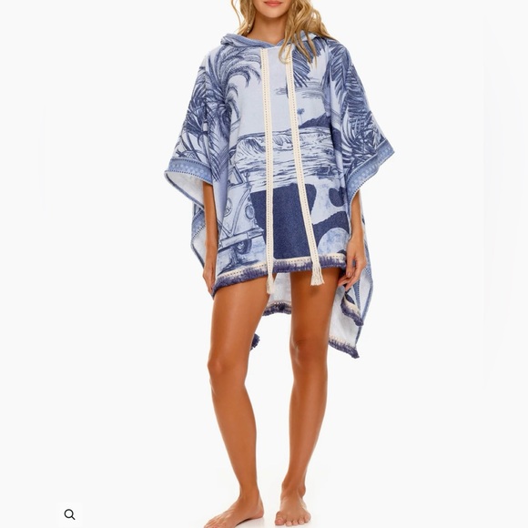 NWOT- Free People - Agua Bendita Blue and White Hooded Beach Poncho - Picture 3 of 8